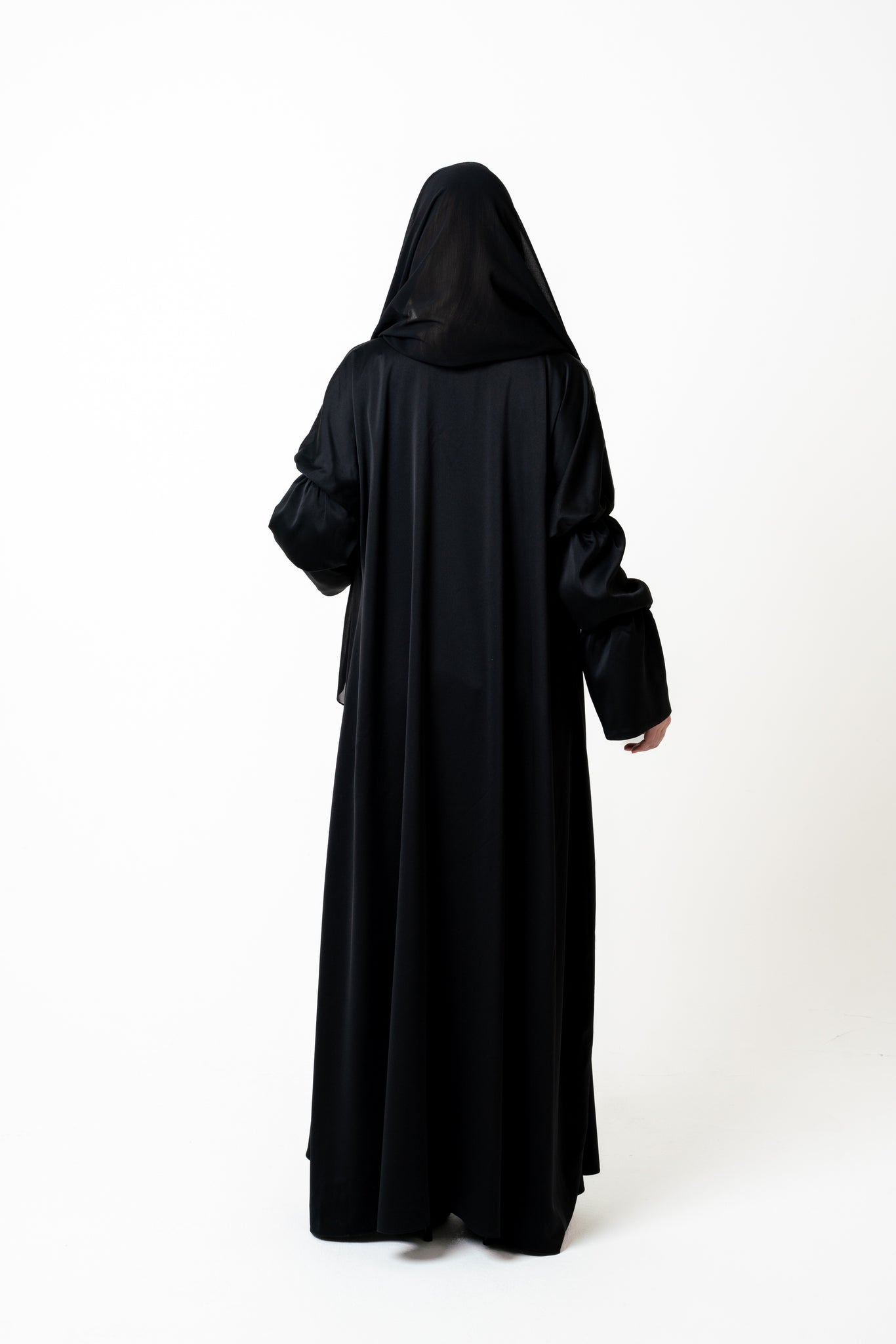 Aaila - Abaya & Slip Dress